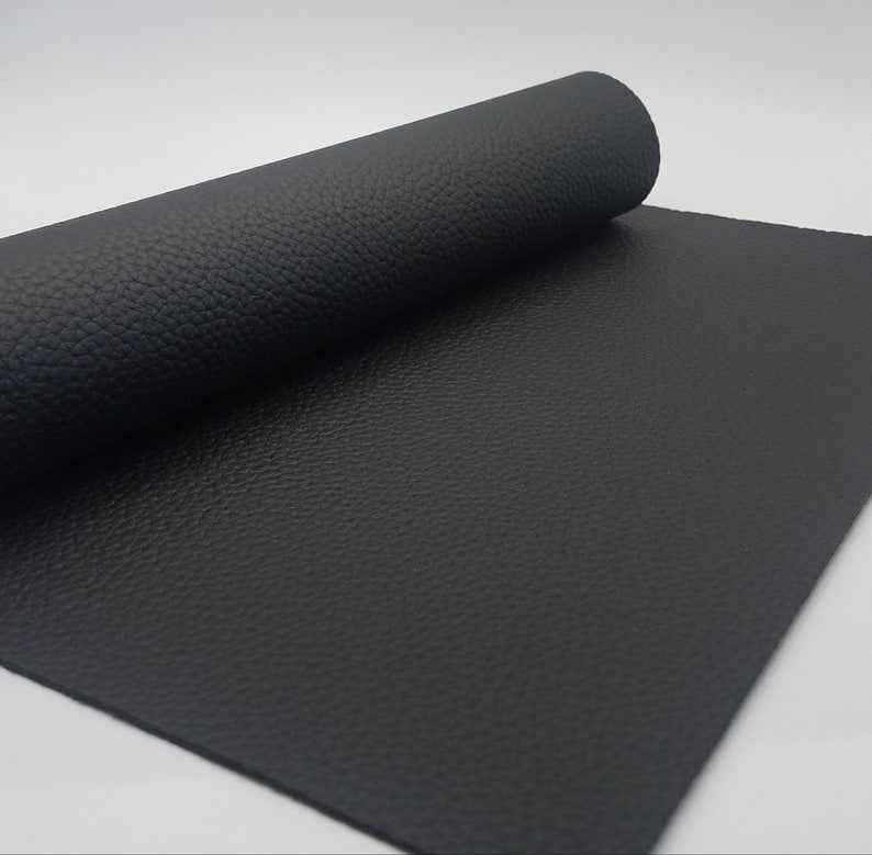 Set 2 protectii auto, scoica bebe, pentru scaune fata sau bancheta spate, din piele ecologica, lavabile, model universal, negre 2x20201