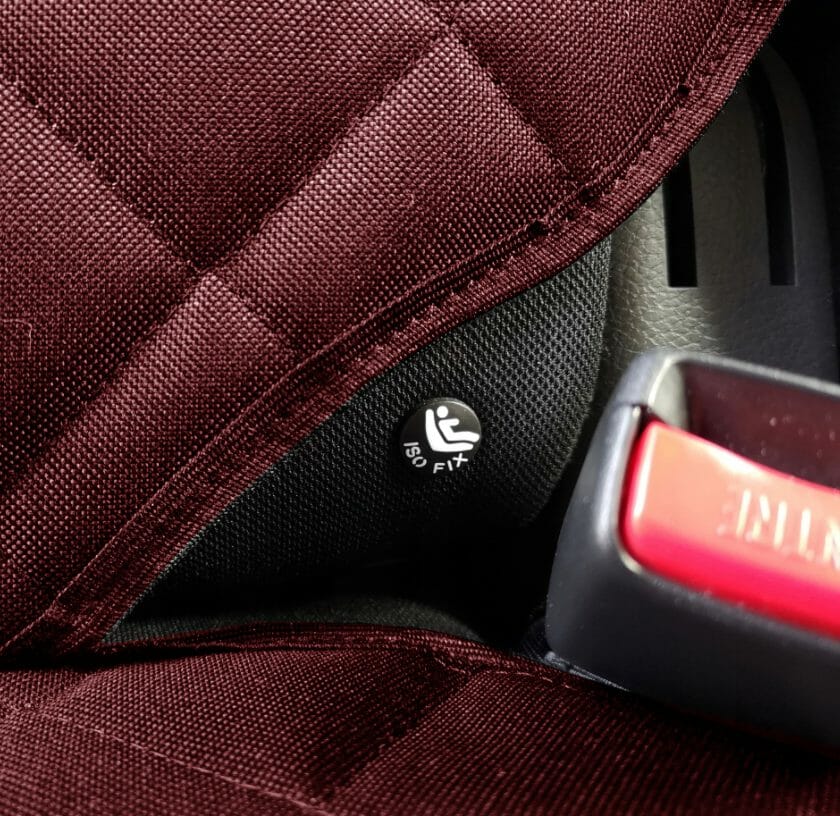 Set 2 protectii auto matlasate, universale, lavabile, grena, protectie scaun sau bancheta si protectie spatar scaun cu buzunar organizator, Metru Patrat