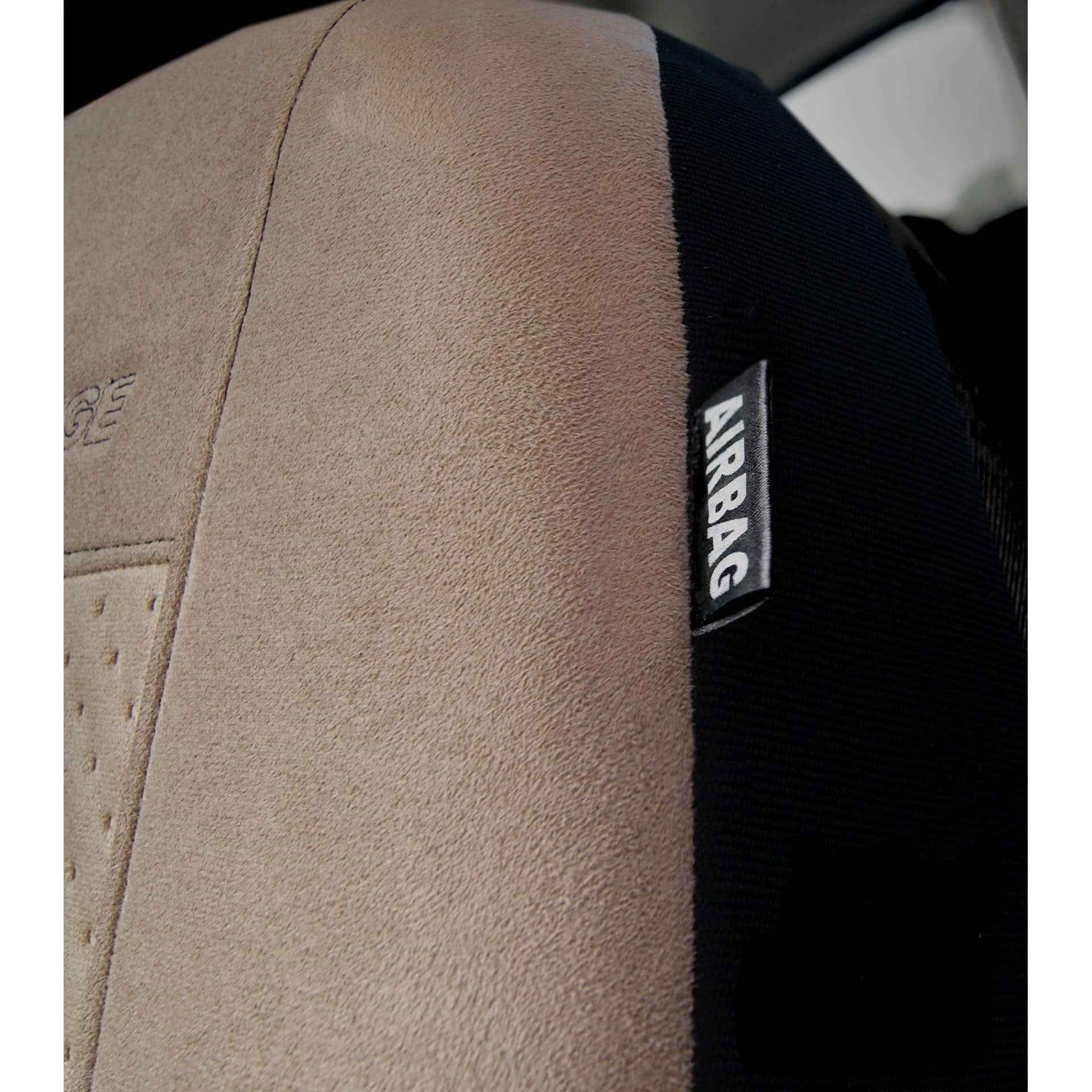Huse scaune auto tip alcantara bej - 9 buc universale , din imitatie de piele , rezistente in timp , cu cleme de prindere , usor de intretinut AH169