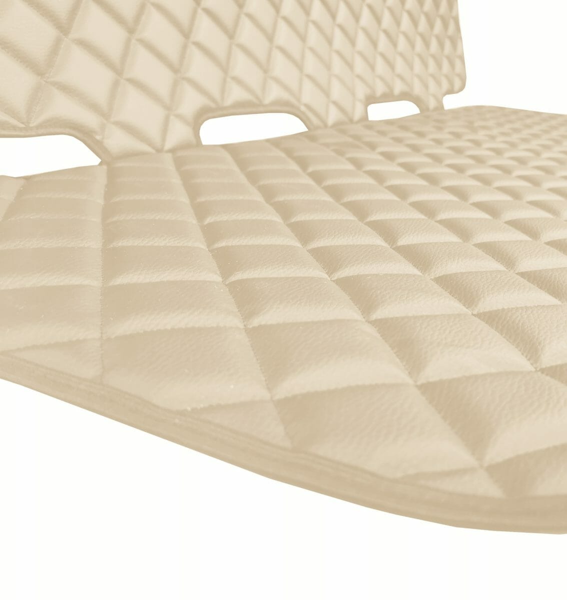 Protectie auto matlasata din piele ecologica, pentru bancheta din spate, crem, impermeabila, lavabila, Metru Patrat 5061 - MetruPatrat.ro