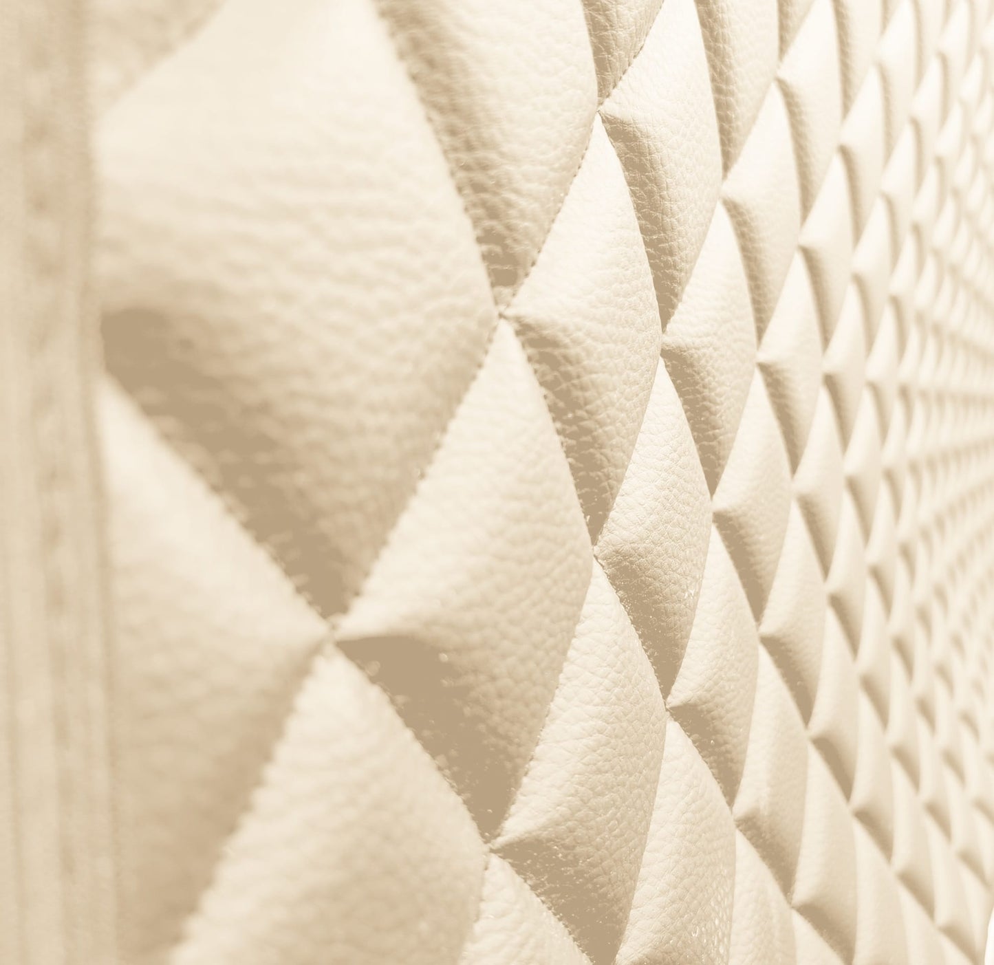 Protectie scaun auto copii, scoica bebe, crem, din piele ecologica matlasata, lavabila, impermeabila, Metru Patrat 5062