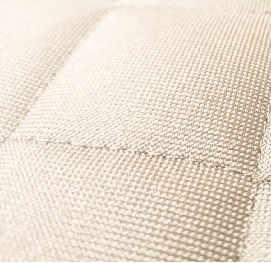 Organizator auto universal pentru portbagaj, prevazut cu banda arici pentru fixare usoara, marimea L crem