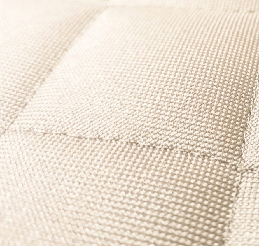 Set 3 protectii auto, matlasate,universale, crem, lavabile, impermeabile, protectie bancheta cu decupare cotiera,spatar scaun si protectie scaune fata, Metru Patrat