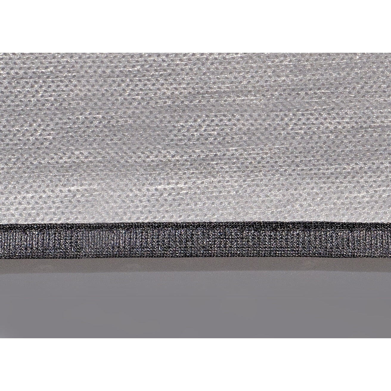 Semi prelata auto combi S-M, Metru Patrat, universala, all season, impotriva caldurii, ploii, zapezii si a inghetului, rezitenta UV, impermeabila, dimensiuni 70 inaltime x 255-275 cm lungime, gri - MetruPatrat.ro