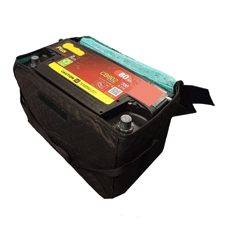 Husa protectie baterie auto, Metru Patrat, cu maner, impermeabila, potrivita pentru baterii cu dimensiuni 29x18x20 cm