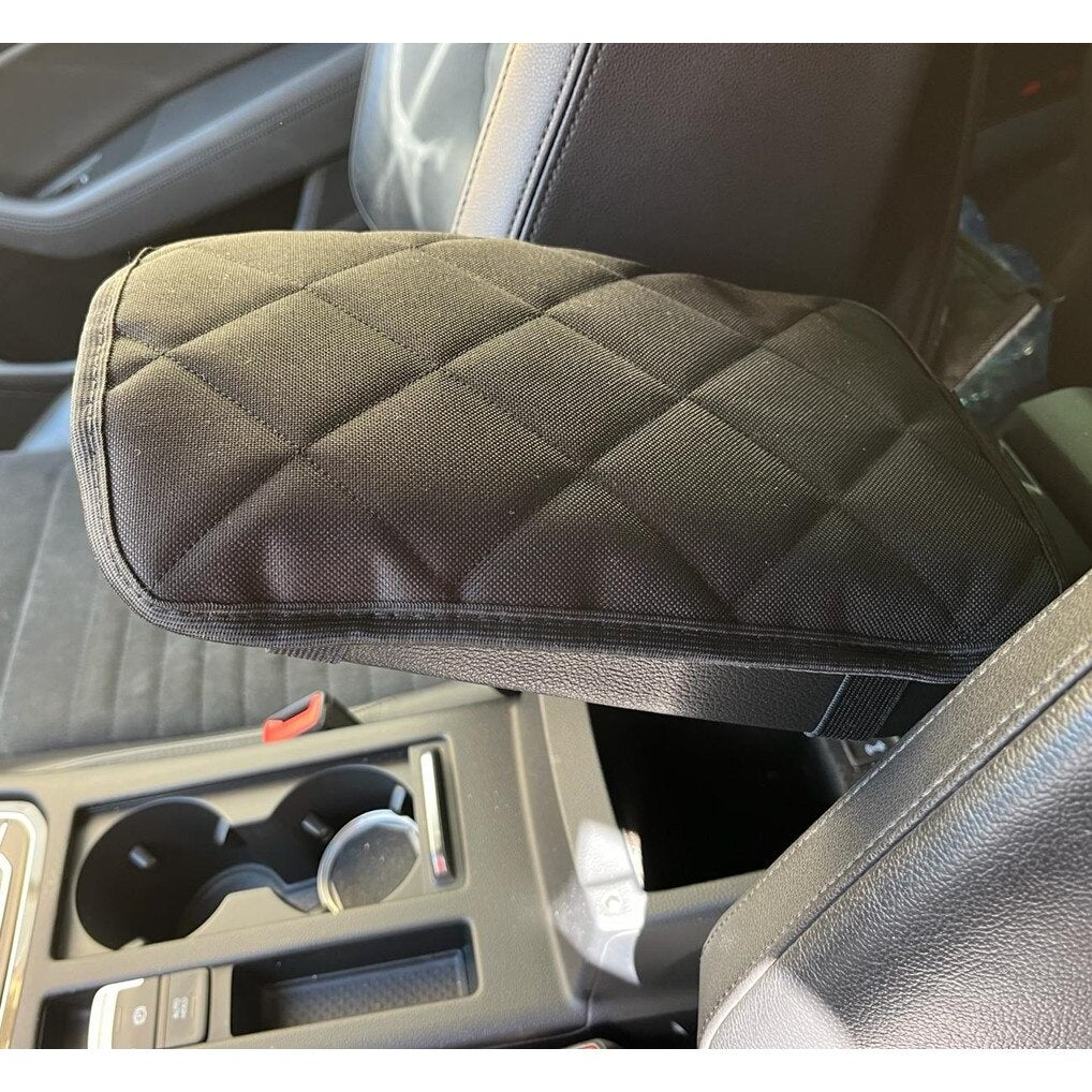 Protectie auto pentru cotiera, matlasata, universala, neagra - MetruPatrat.ro