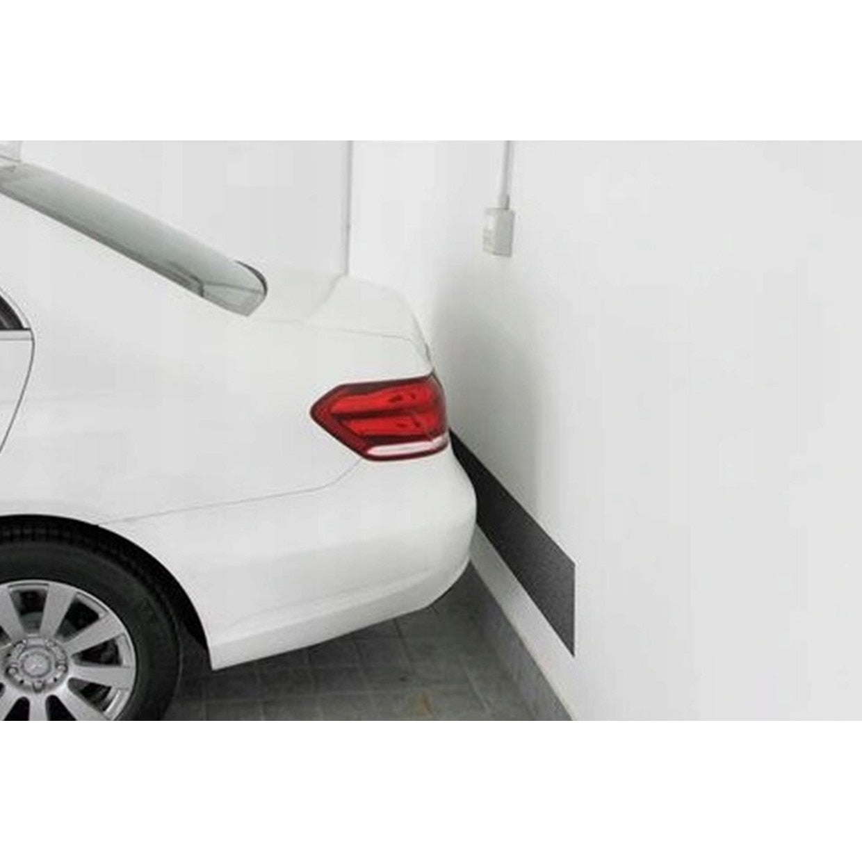 Banda auto de protectie usi laterale, din spuma, pentru garaj si locuri de parcare, lipire pe perete, 2 m lungime x 20 cm latime - MetruPatrat.ro
