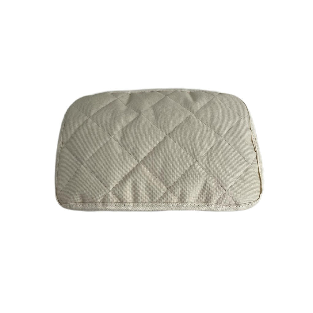 Protectie auto pentru cotiera, matlasata, universala, crem - MetruPatrat.ro