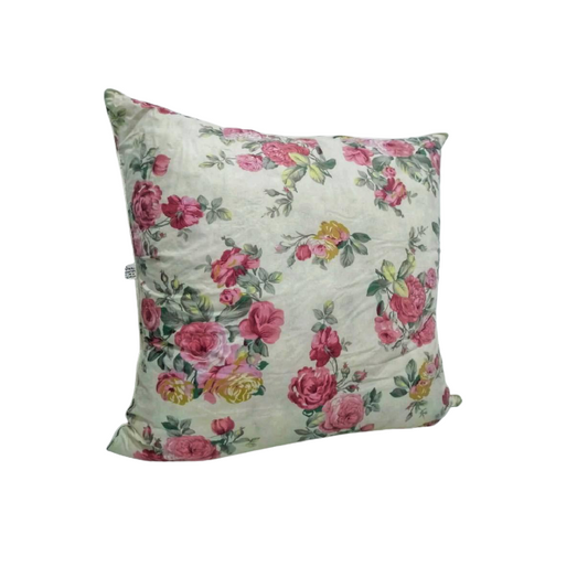 Perna umpluta cu puf + pana, trandafiri rosii, diferite dimensiuni